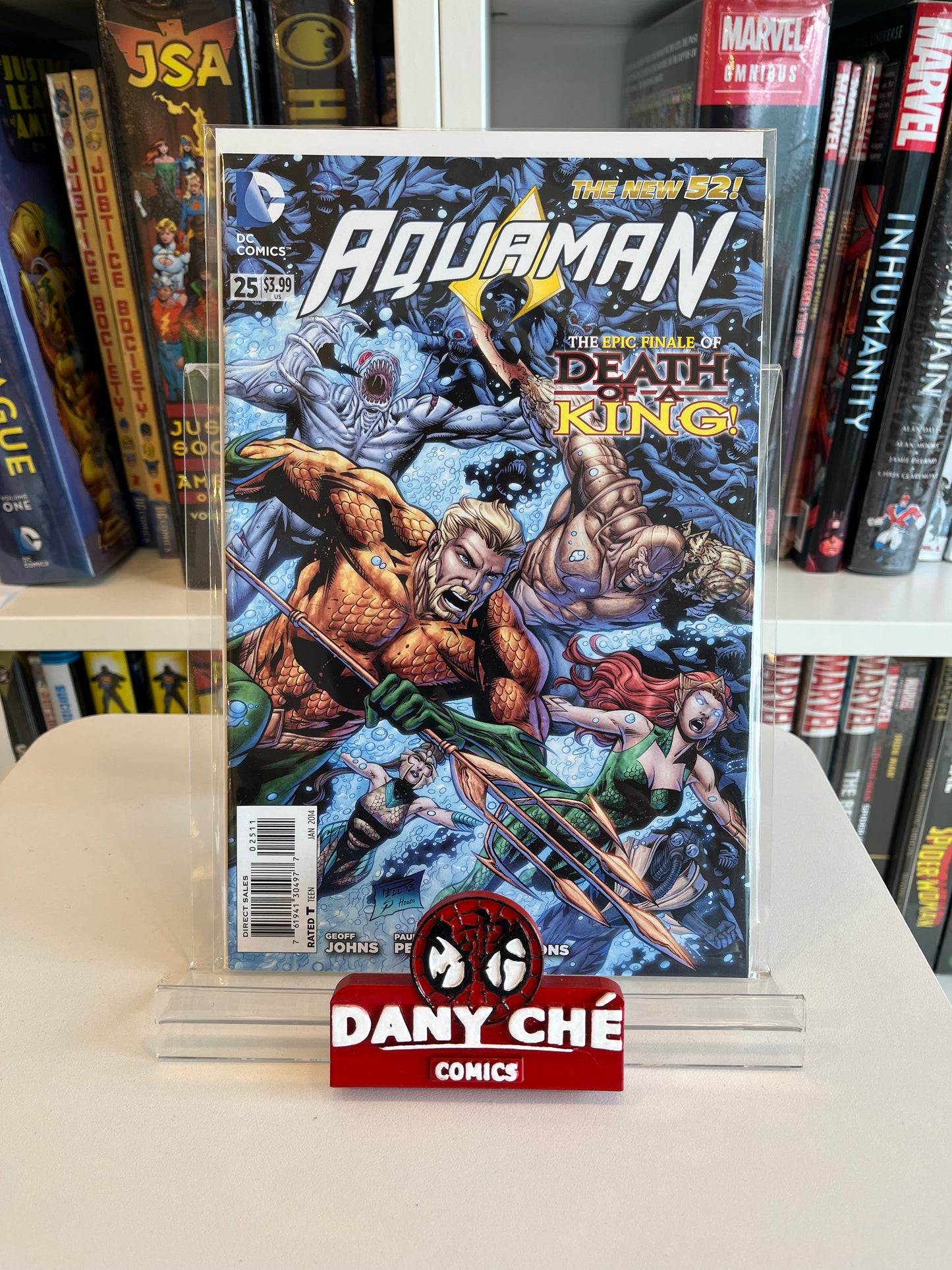 AQUAMAN (2011) #25