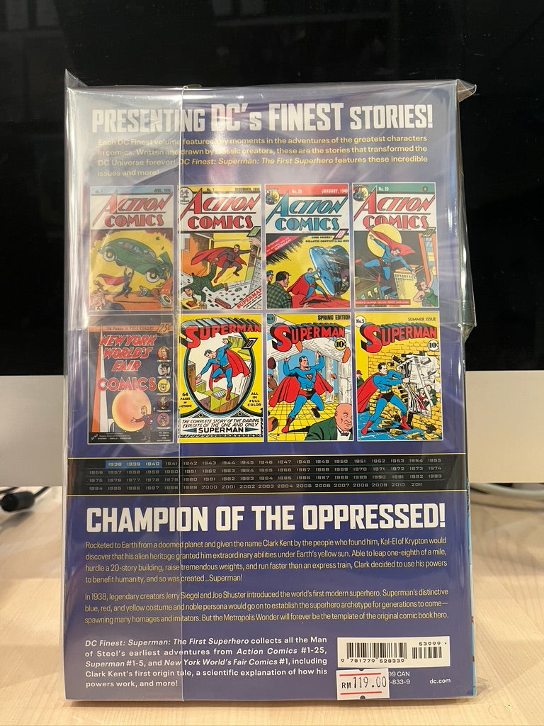 Superman : The First Superhero (SC)