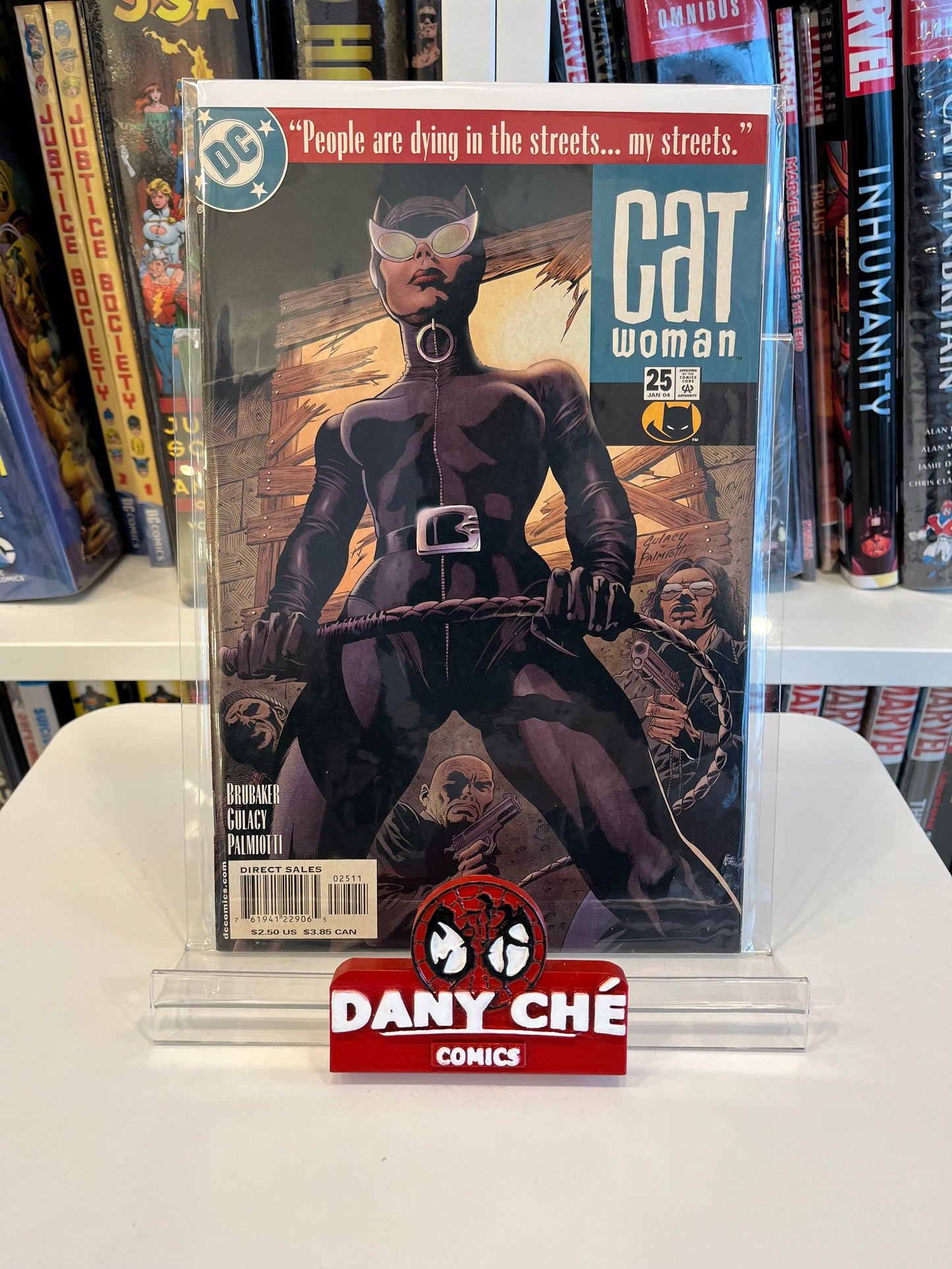CATWOMAN (2006) #25