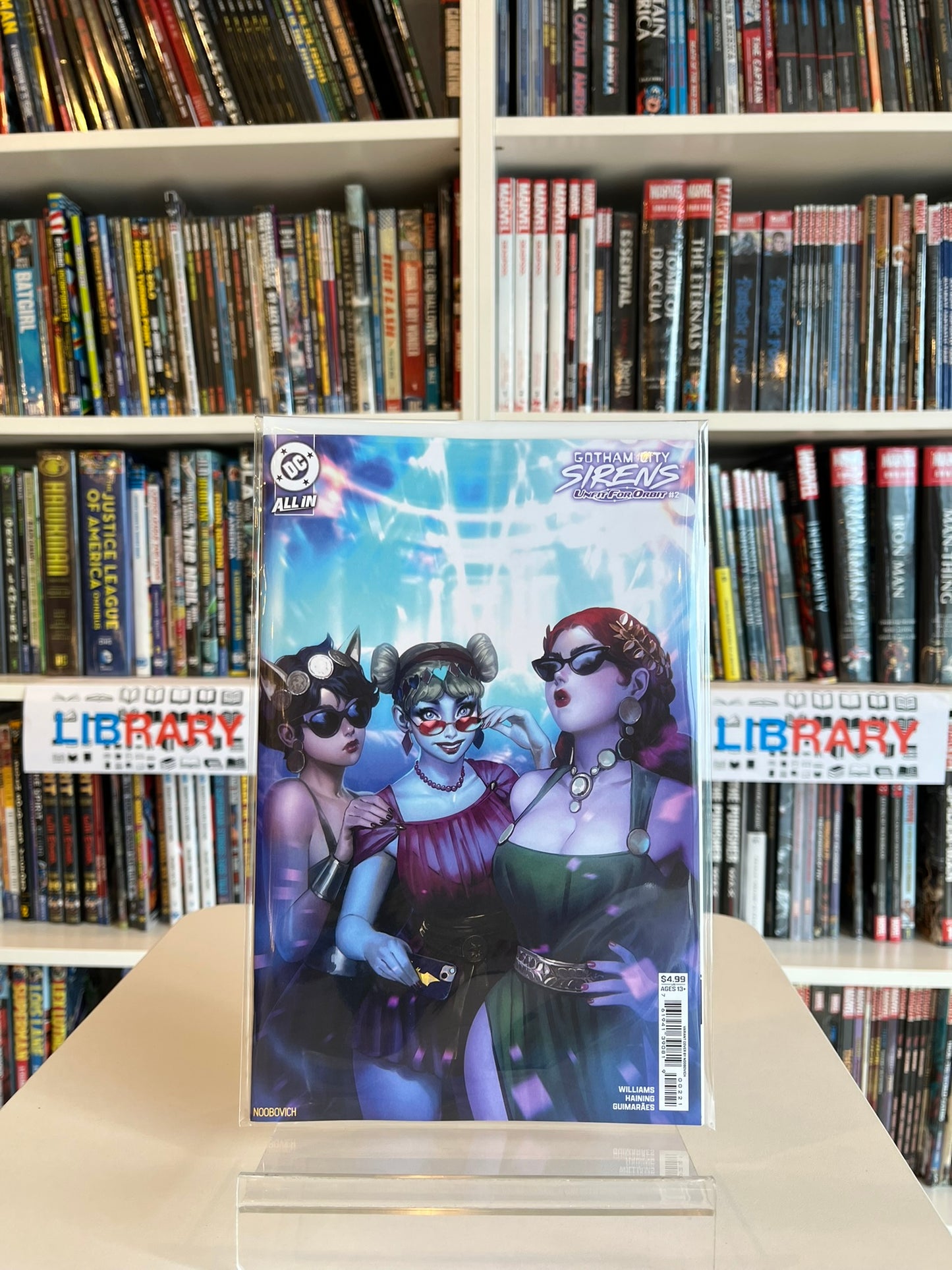 Gotham City Sirens: Unfit for Orbit #2 (Noobovich Var)