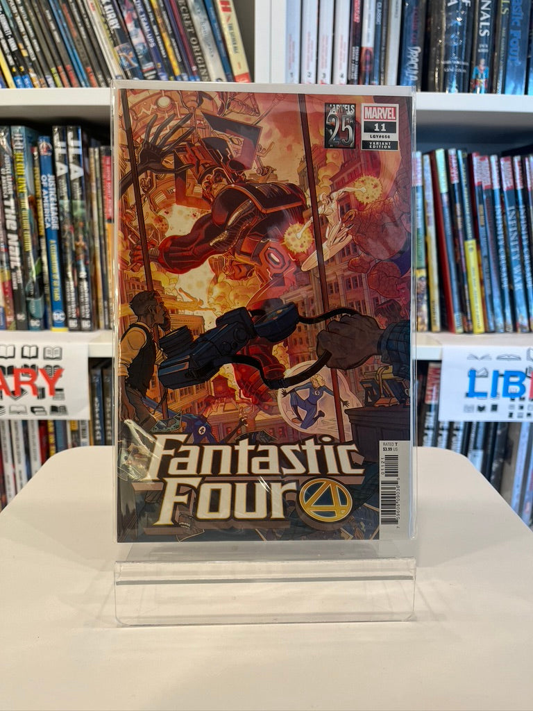 Fantastic Four #11 (Nick Bradshaw MARVELS 25TH TRIBUTE Var)