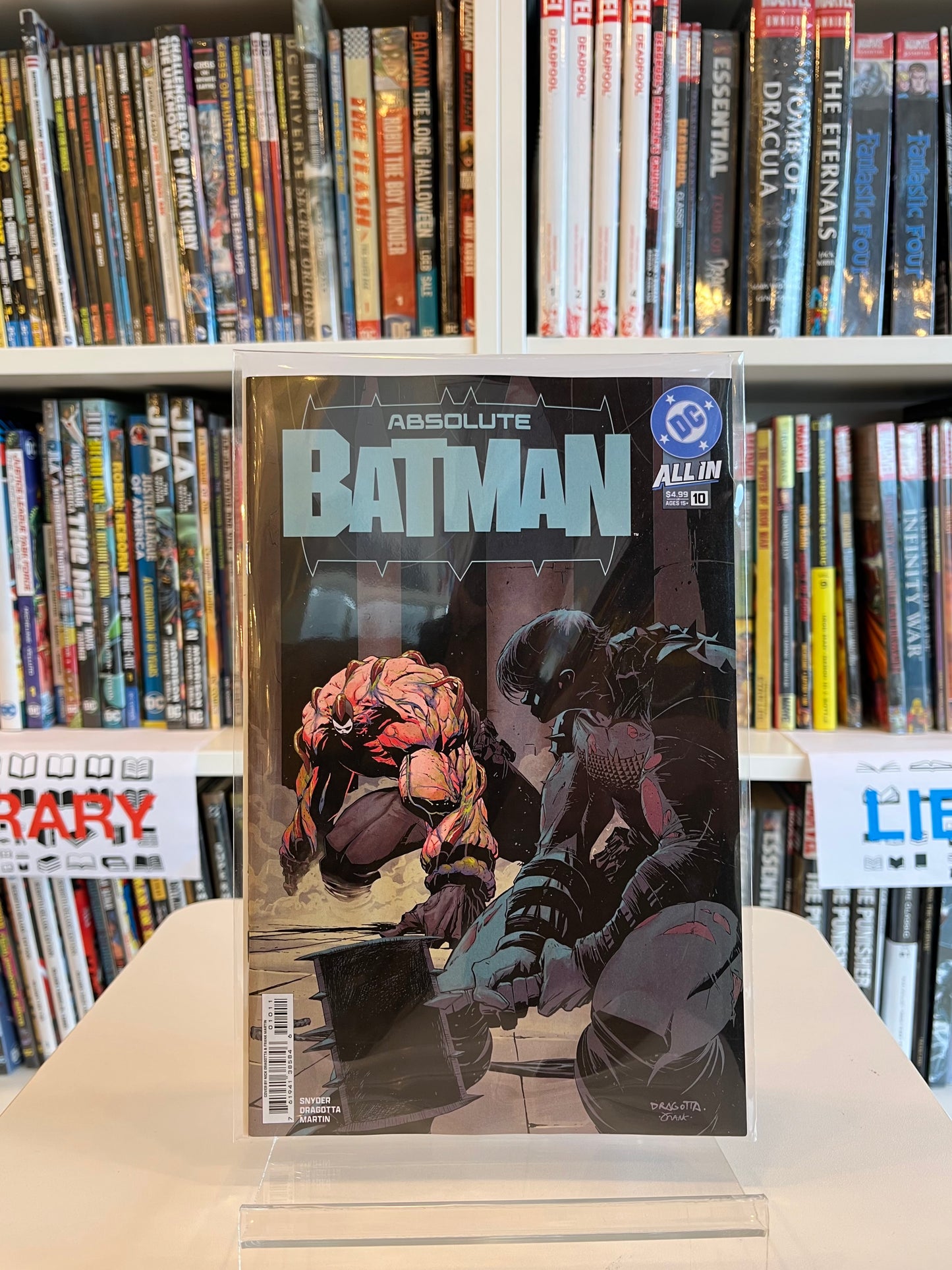 Absolute Batman #10 (Main Cvr)