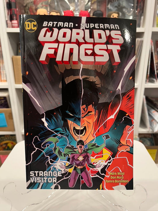 Batman Superman Worlds Finest (Vol 2 Strange Visitor SC)