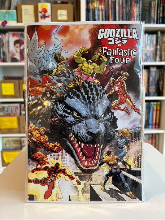 Godzilla Vs Fantastic Four #1 (Leinil Francis Yu - Wraparound Var)