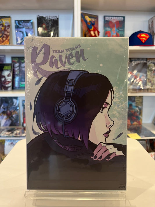 Teen Titans Raven And Beast Boy Box Set (HC)
