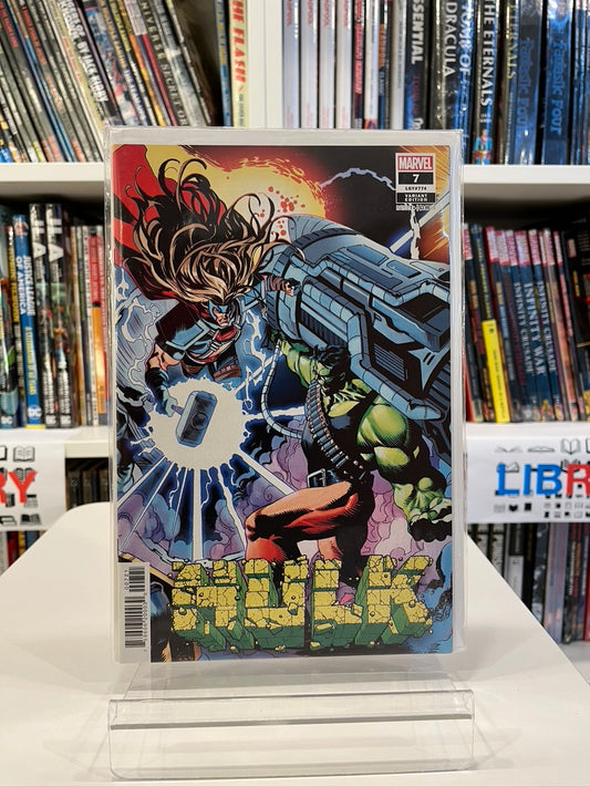 HULK #7 (Geoff Shaw Connecting Var)