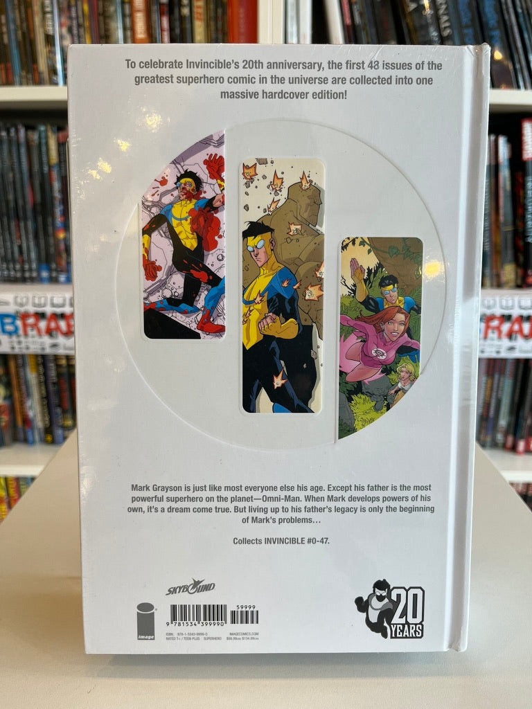 Invincible Compendium Vol.1 (HC)