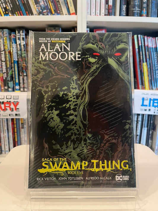 Saga of the Swamp Thing : Book Five (SC)