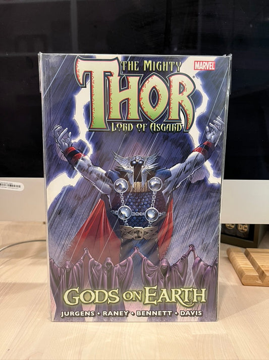 Thor :  Gods on Earth (softcover)