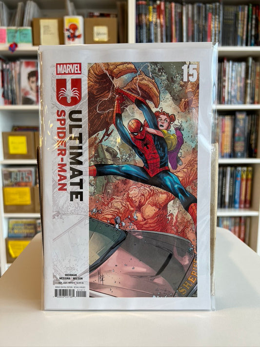 Ultimate  Spider-Man #15 (Main Cvr)
