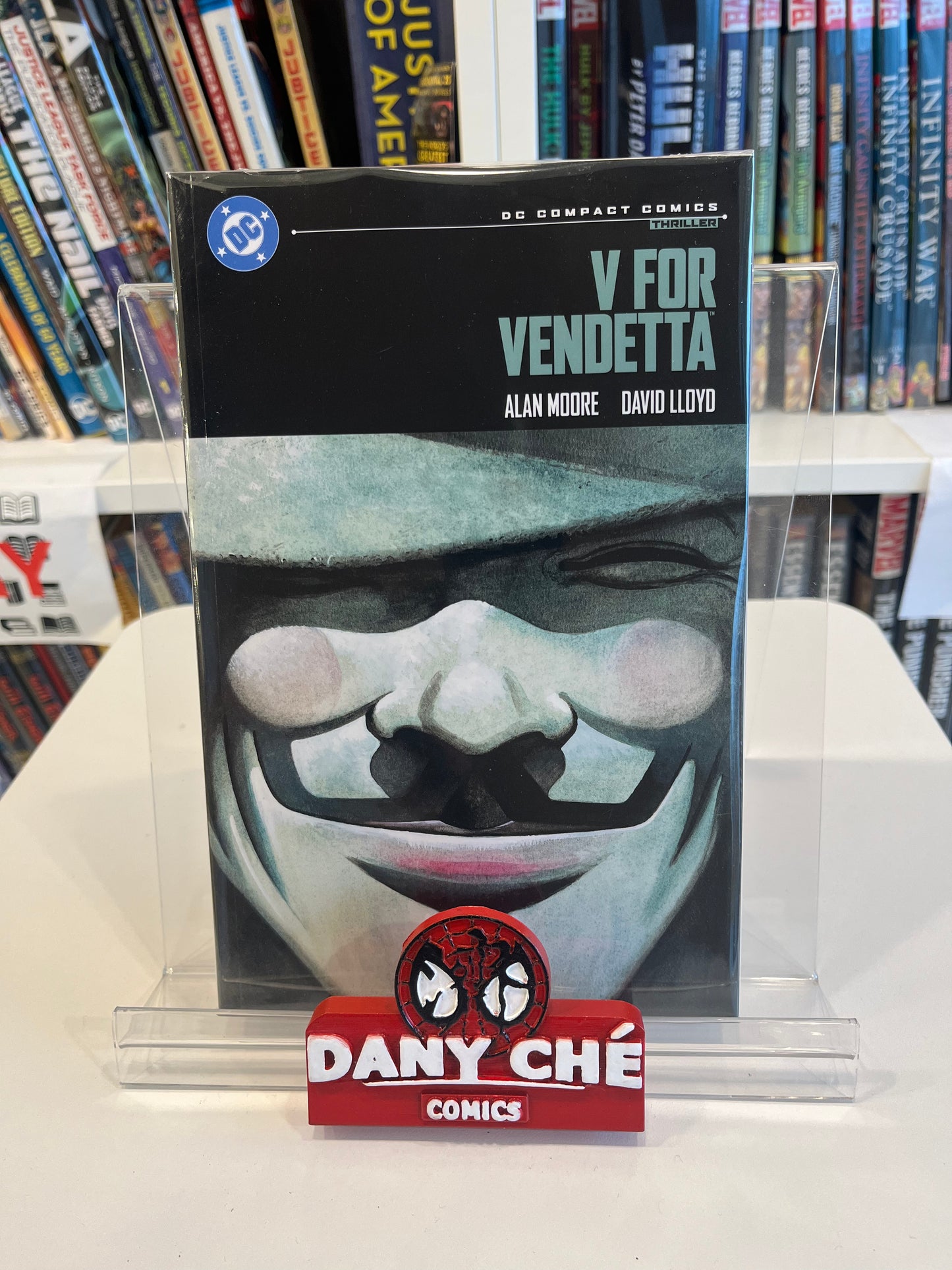 V FOR VENDETTA (DC COMPACT COMICS EDITION)