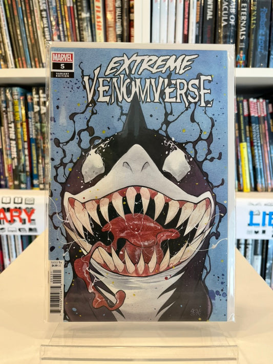 Extreme Venomverse #5 (Peach Momoko Var)