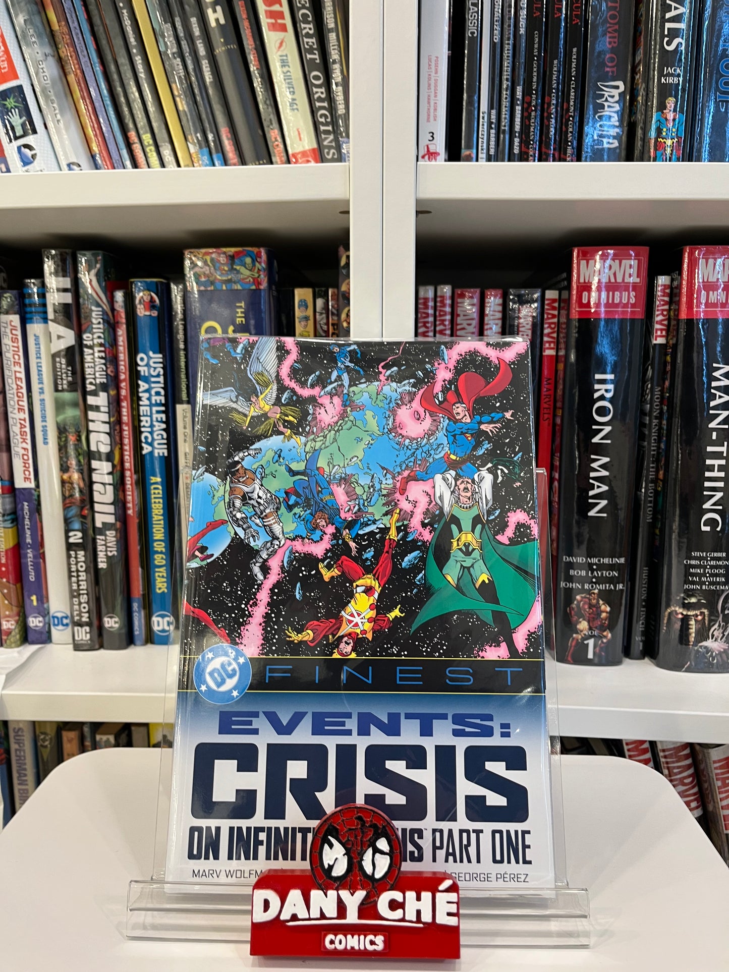 DC FINEST EVENTS CRISIS ON INFINITE EARTHS PART 1 (TP)