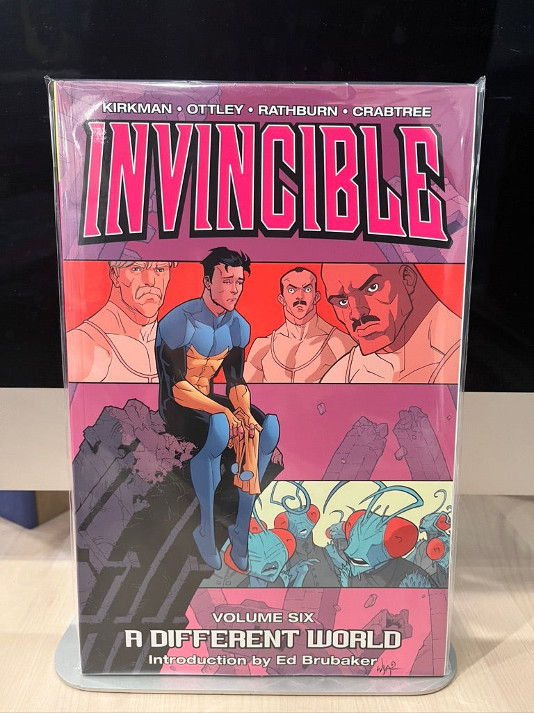 Invincible Volume 6: A Different World (SC)