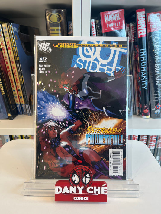OUTSIDERS #32