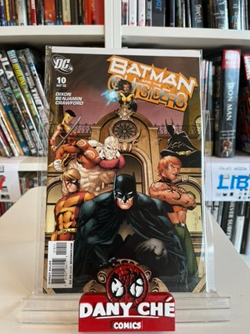 BATMAN AND THE OUTSIDERS #10 MAIN CVR