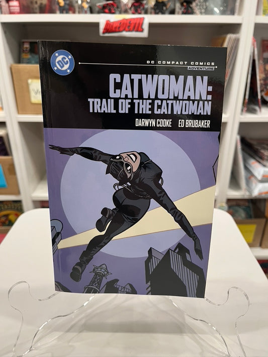 CATWOMAN : TRAIL OF THE CATWOMAN (COMPACT EDITION)(SC)