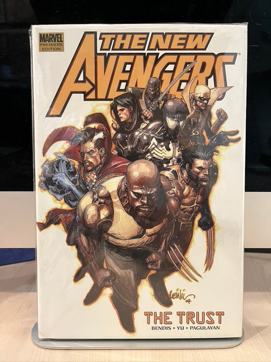 New Avengers #7: The Trust (HC)