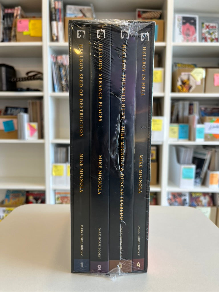 Hellboy Omnibus Boxed Set