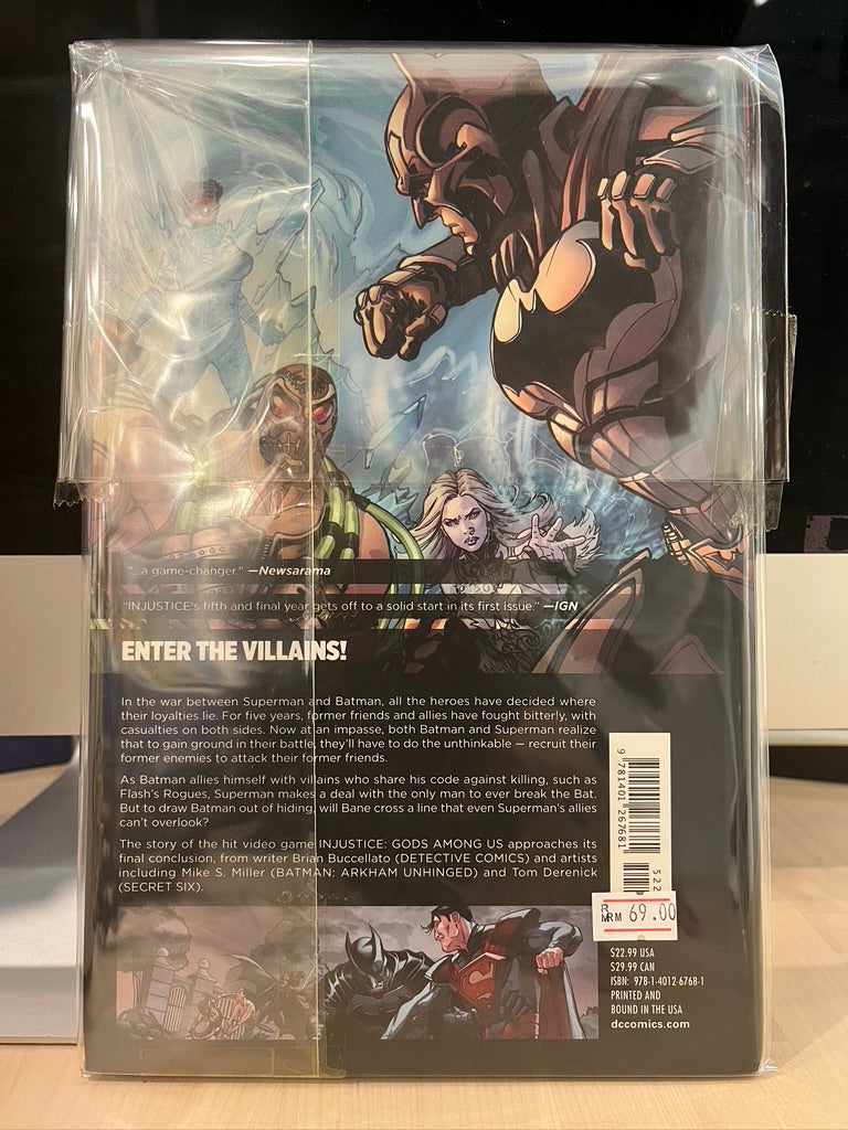 Injustice God Among Us : Year Five  Vol.1 (HC)