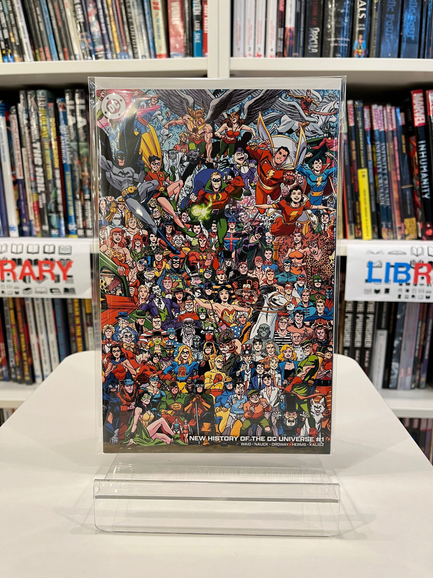 New History of the DC Universe #1 (Scott Koblish - Legacy Wraparound - Var)