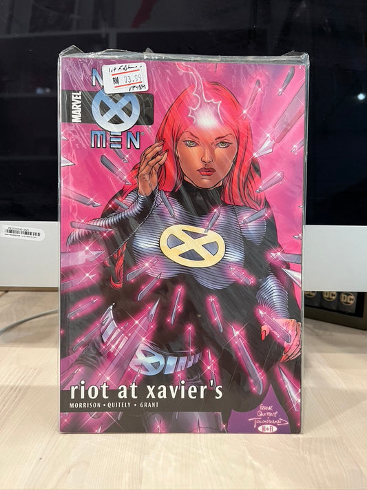 New X-Men : Riot at Xavier's (softcover - Volume 4)