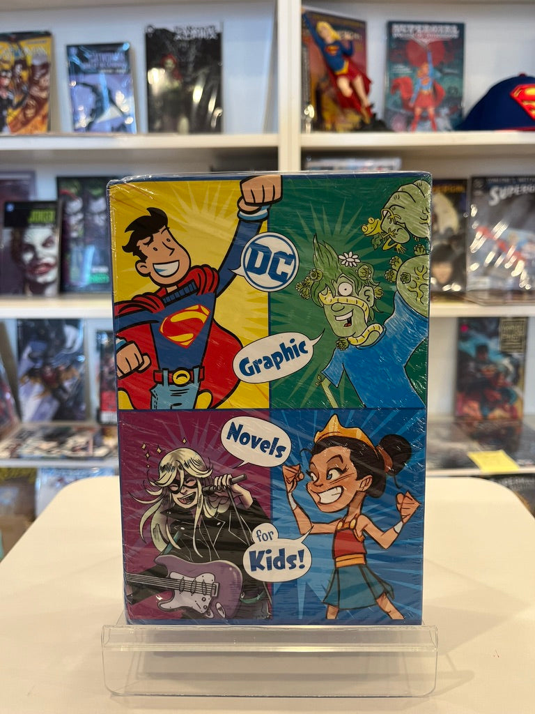DC GRAPHIC NOVELS FOR KIDS BOX SET (TP)