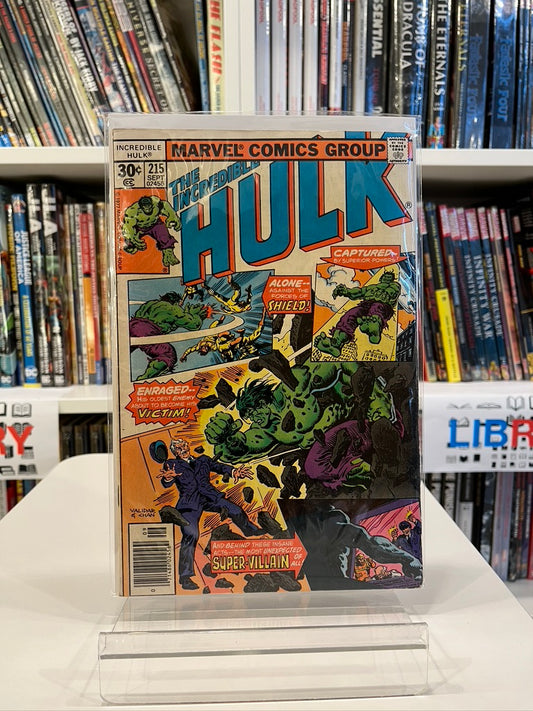 The Incredible HULK #215
