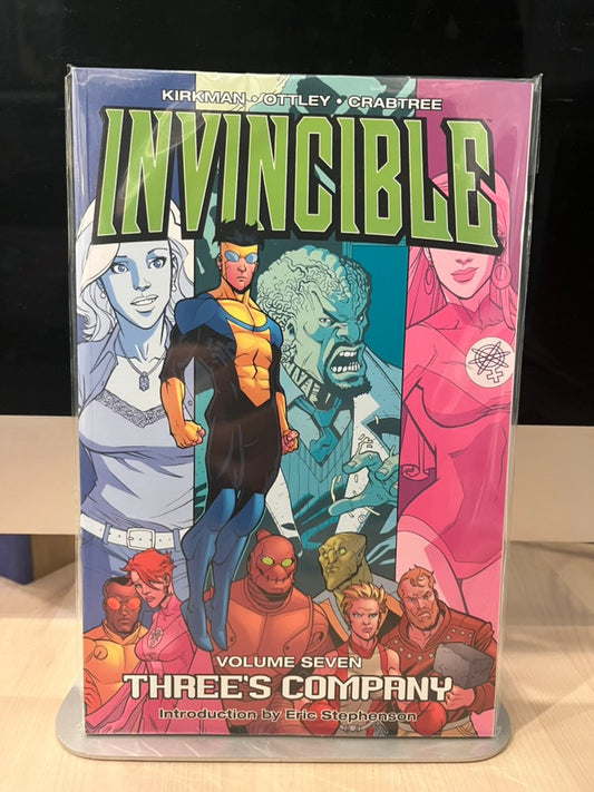 INVINCIBLE VOL.07: THREES COMPANY (TP) [NEW PTG]