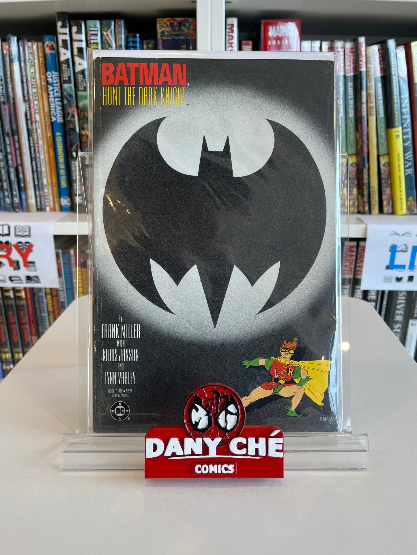 BATMAN: THE DARK KNIGHT RETURNS #3 (1ST PRINTING)