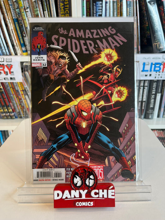 THE AMAZING SPIDER-MAN #32 MAIN CVR