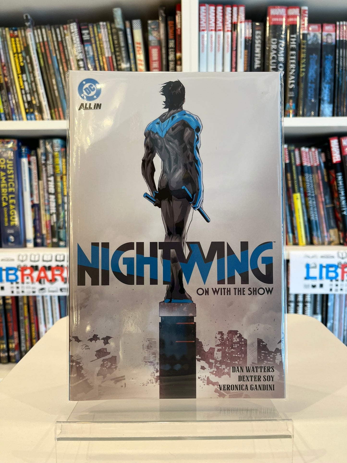 Nightwing Vol.1 : On The Show (SC)